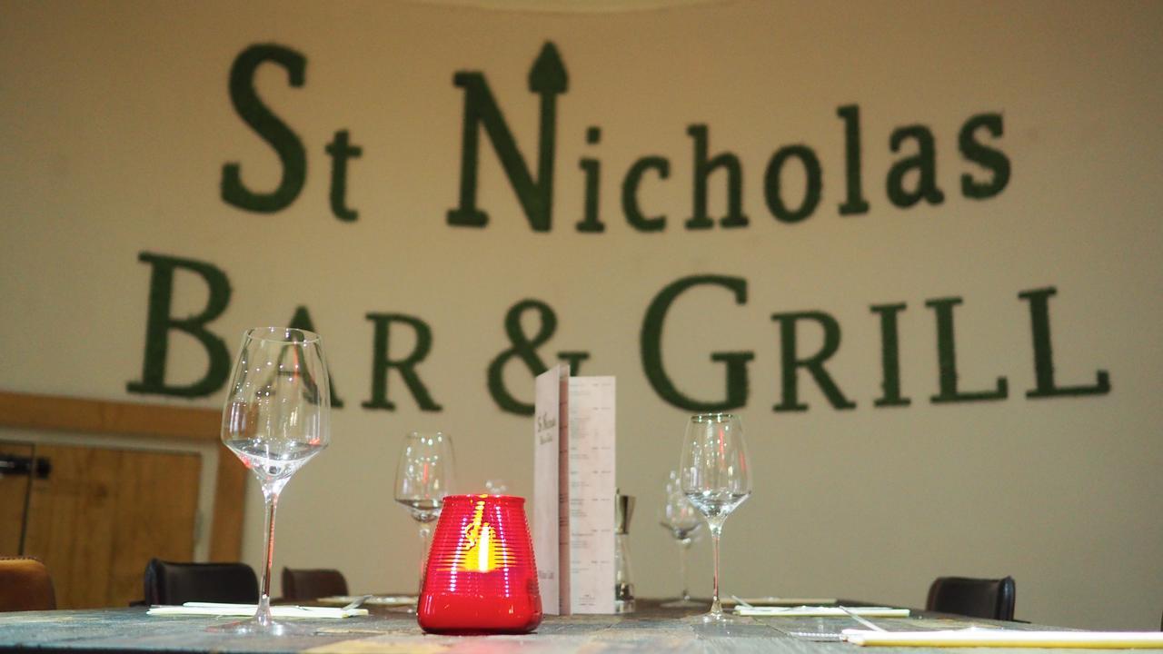 St Nicholas Boutique Hotel ชรูว์สเบอรี ภายนอก รูปภาพ